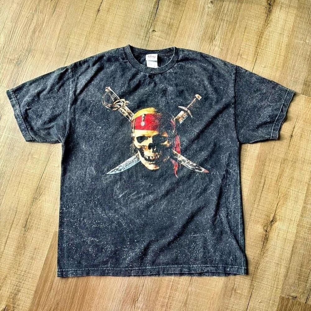 Y2K Disney Pirates Of The Caribbean T Shirt Men's Size XL Black Acid Wash Cotton